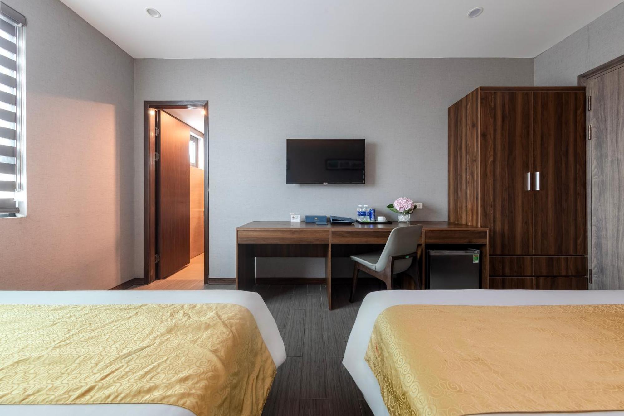 Golden Season Hotel Νιν Μπιν Εξωτερικό φωτογραφία