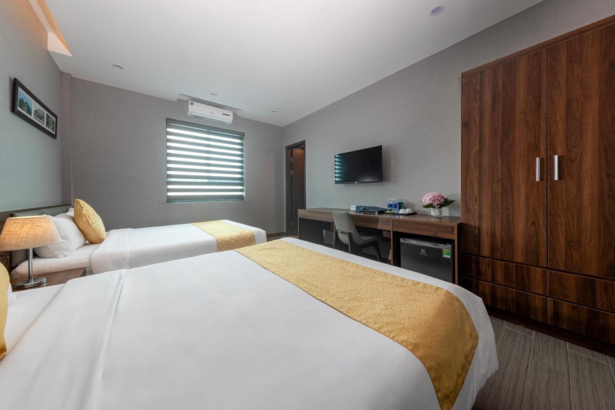 Golden Season Hotel Νιν Μπιν Εξωτερικό φωτογραφία